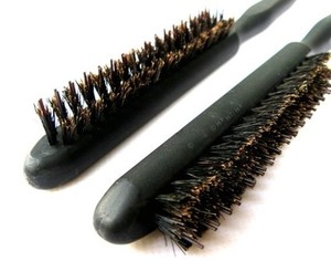 Hairdressing Teasing Back Brush with Pure Boar Anti-Static Teeth Sectioning Tail