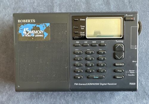 Roberts R809 FM LW MW SW Digital Preset Receiver World Radio- Works But No Sound - Picture 1 of 11