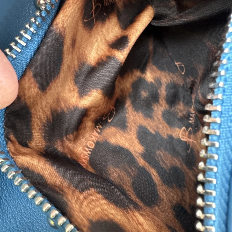 Bandolera B. Makowsky Tachonada Doble Cremallera Cuero Azul Cerúleo Foto 4 de 4