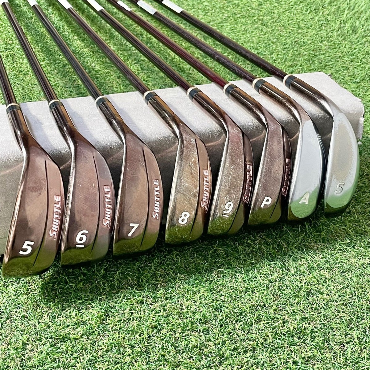 Ladies MARUMAN GOLF SHUTTLE i3000X 8pcs Iron Set 5-9/PAS Flex-L