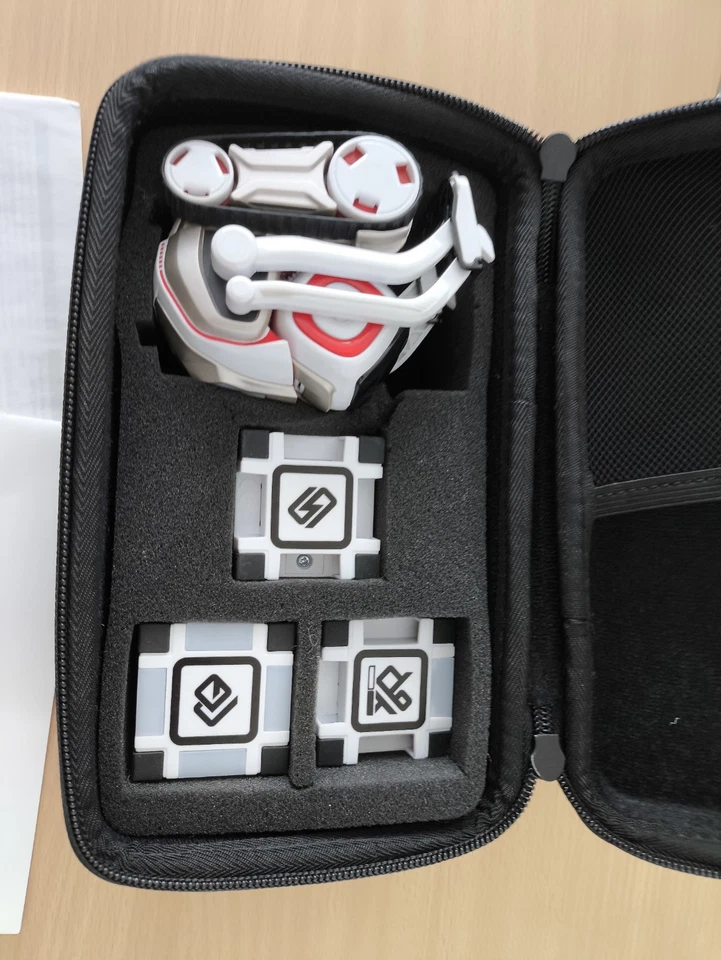 Cozmo Robot  Non testé  - Photo 3/4