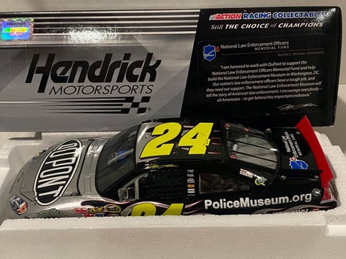 JEFF GORDON #24 2010 DUPONT NATIONAL LAW ENFORCEMENT 1/24 - Picture 2 of 12