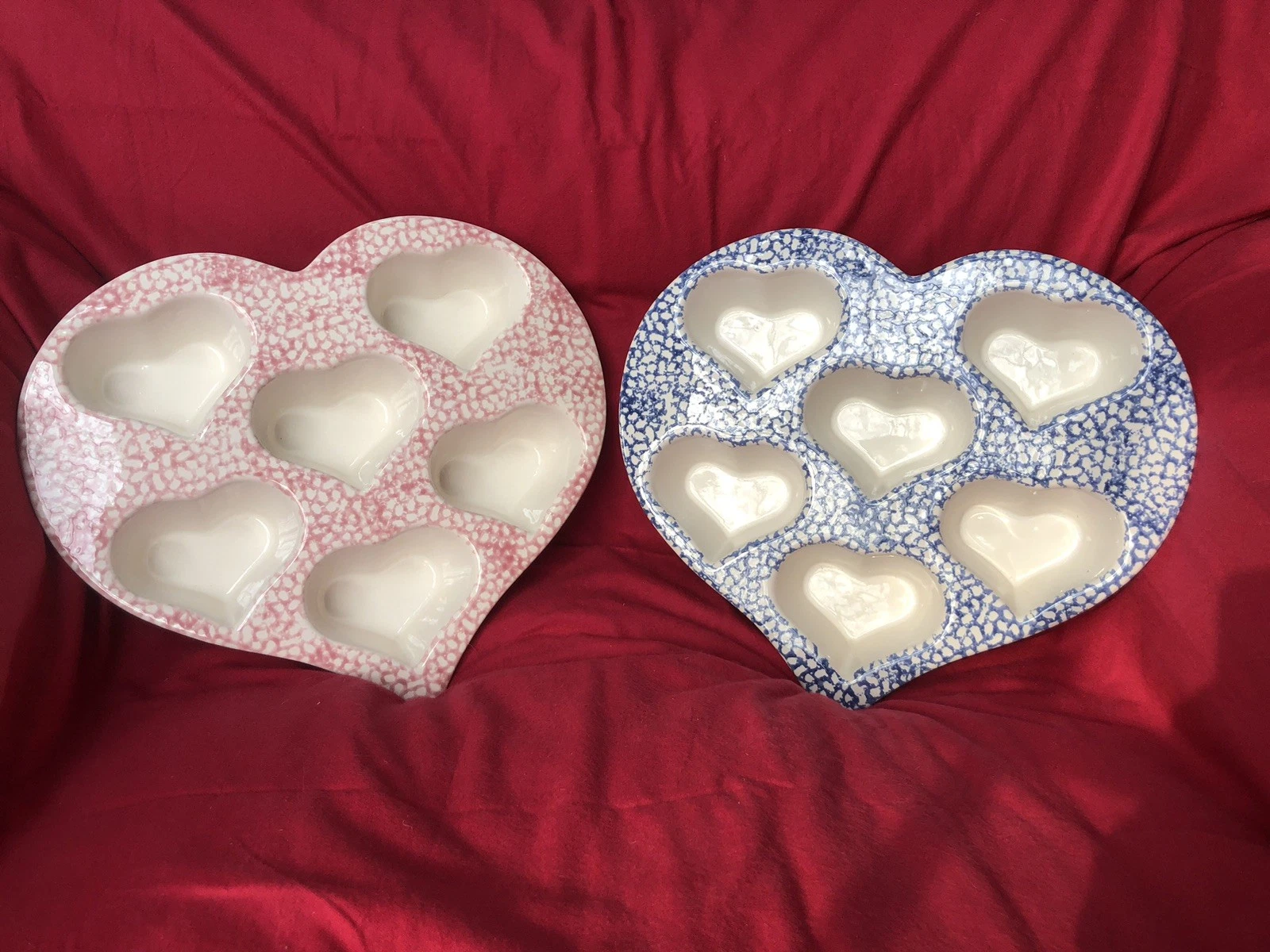 Set Of 2 Stoneware Muffin/Cupcake Heart Shaped Pans Spongeware