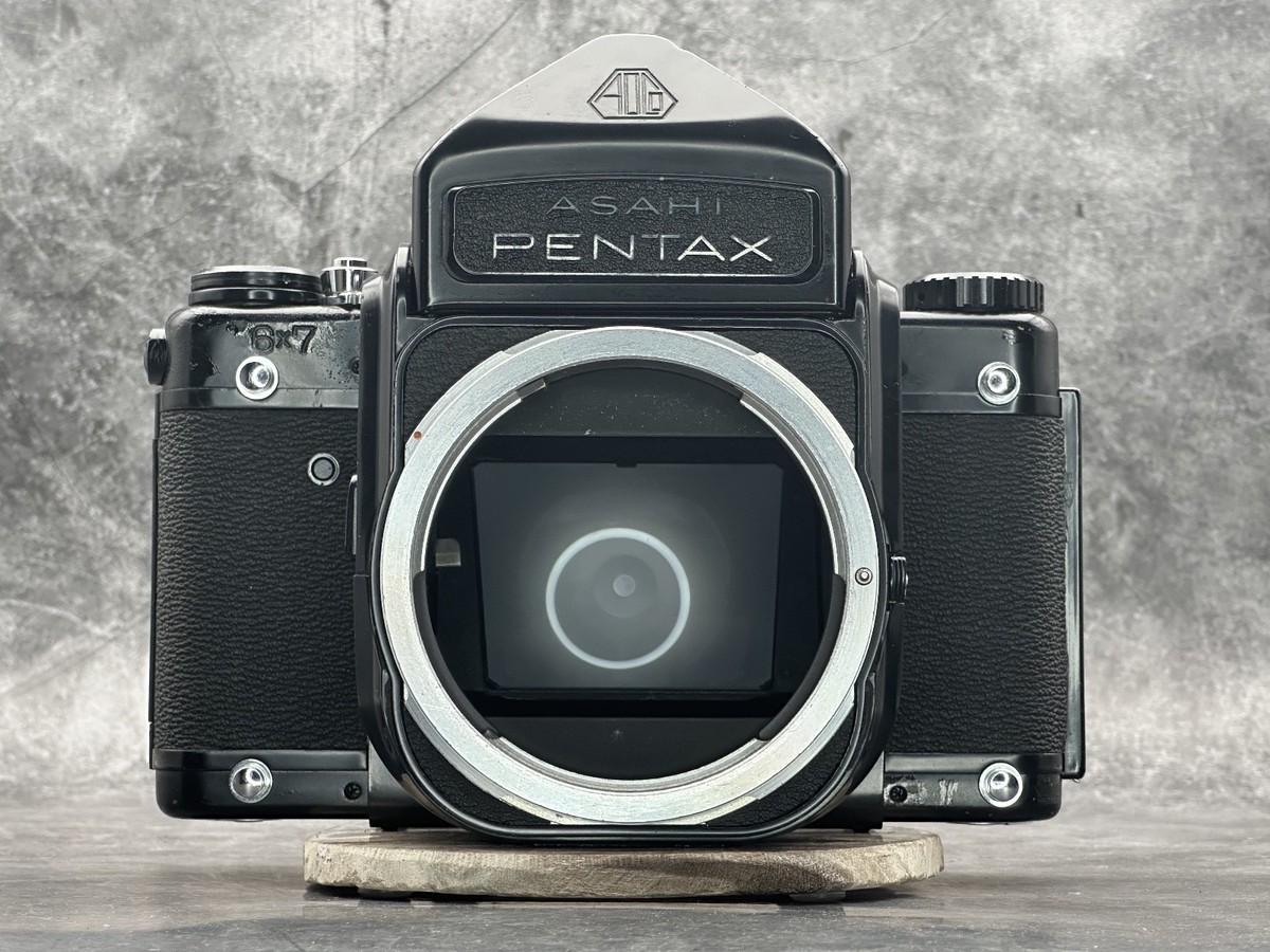 Near MINT] PENTAX 67 6x7 SLR Film Camera + SMC 75mm 135mm 200mm