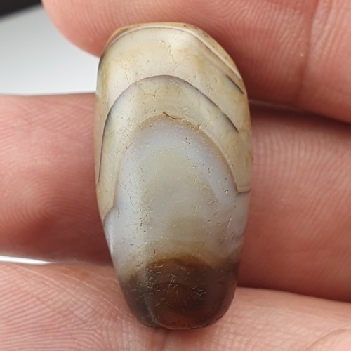 Stunning Antique Natural Pattern Tibetan Agate Bead - Picture 14 of 24