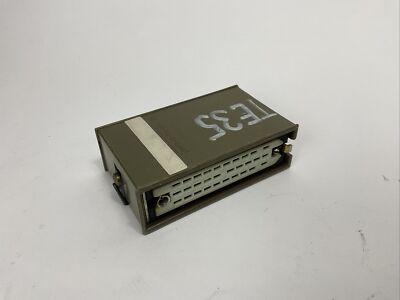 30 Pol. Stecker, Adapter Vermittlung, Fernmeldetechnik Ex. Bundeswehr 0240 K005