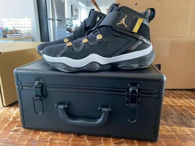 NIKE JORDAN AJNT23 BLACK/WHITE-METALLIC GOLD (CI5441-008 NIKE JORDAN AJNT23 BLACK/WHITE-METALLIC GOLD (CI5441-008