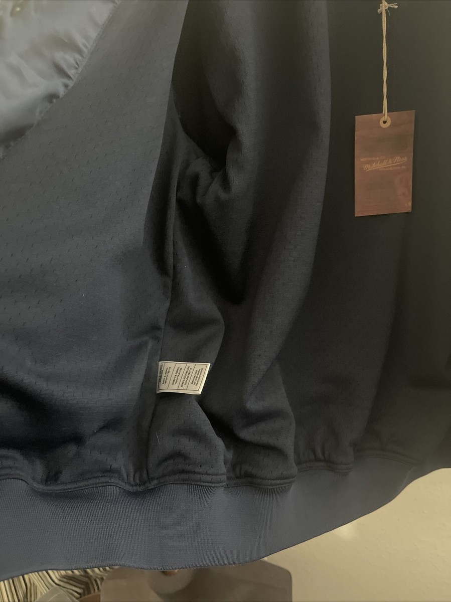 KITH Mitchell & Nessサテンジャケット Kith Yankees Mitchell & Ness Satin Warm Up Jacket Size