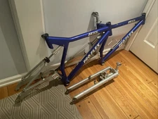 Pro Flex 855 Full Suspension Frames With Girvin Fork And Stratos Rear Shock