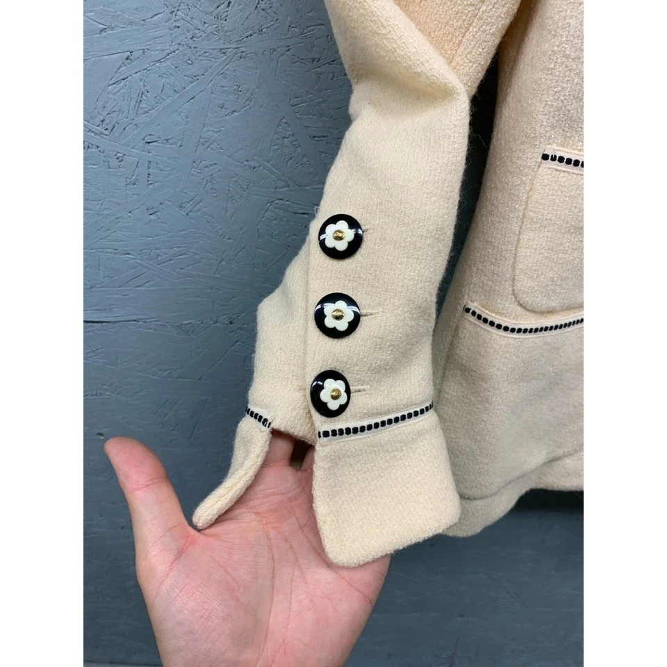 Traje Gemma Kahng Para Mujer Talla 6 Crema Lana Blazer Falda Conjunto Bergdorf Goodman Foto 3 de 4