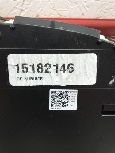 1999 to 2002 Chevrolet Silverado Sierra Cluster Gauge Speedometer 15182146 OEM - Picture 7 of 8