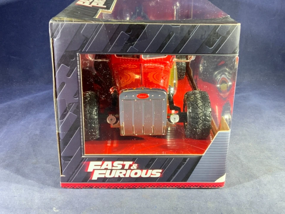E7-77 FAST & FURIOUS - CUSTOM PETERBUILT TOW TRUCK - NIB  - Image 4 of 4