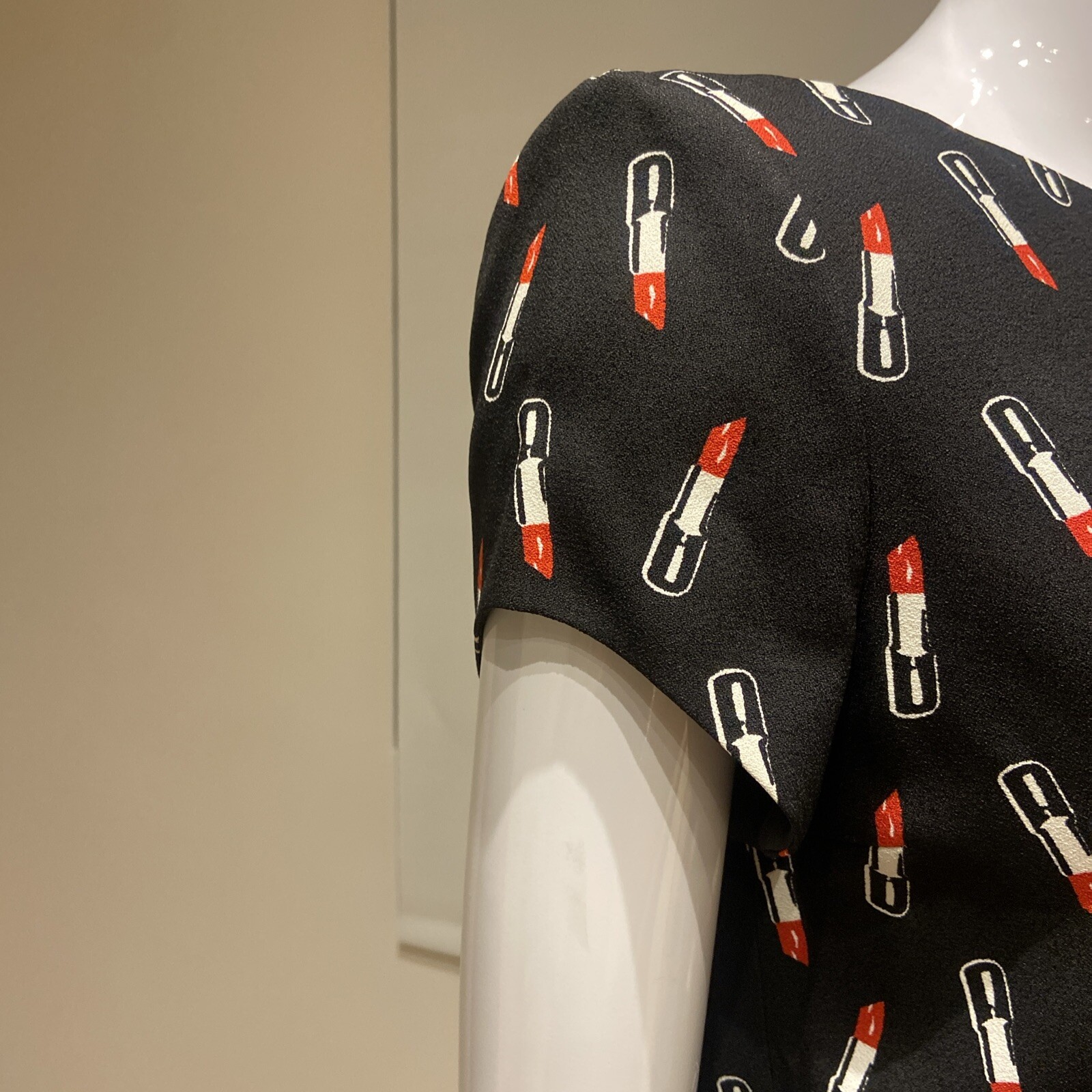 SAINT LAURENT Mini Abito Nero Stampa Rossetto Crêpe Hedi Slimane Tg 38 Francia