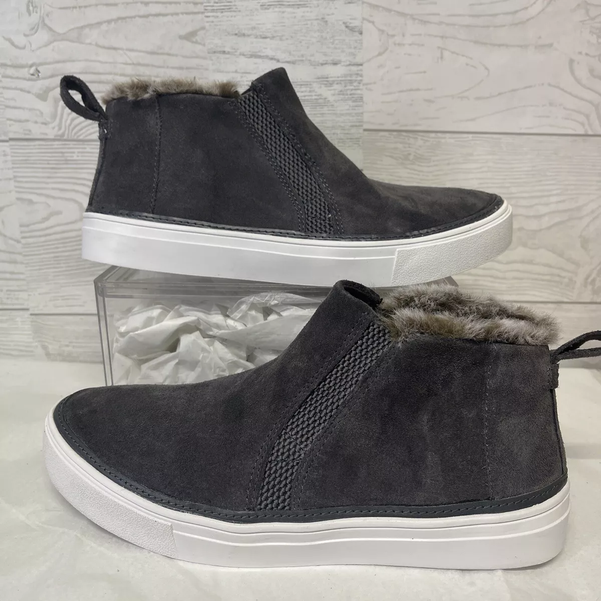 Fur lined top sneaker boots