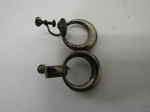 VINTAGE STERLING SILVER SCREW EARRINGS HALF MOON JEWELRY - Picture 2 of 2