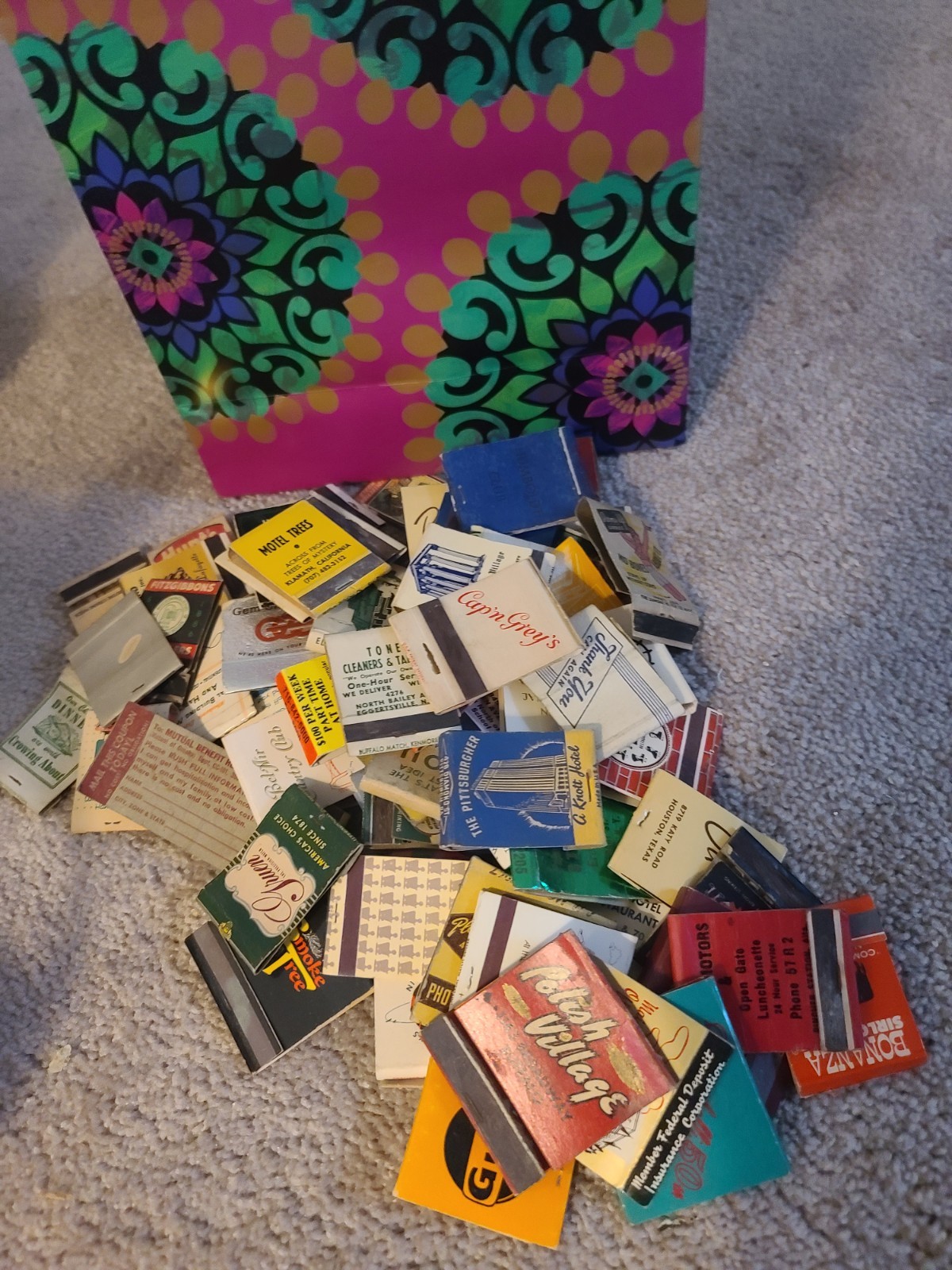 VINTAGE LOT OF 70 ASSORTED VINTAGE  MATCHBOOK COVERS !!assortment varies