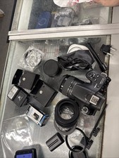 Sony Alpha SLT-A58 Digital SLR Camera 20.1 MP 18-55mm Lens Black Bag Charger