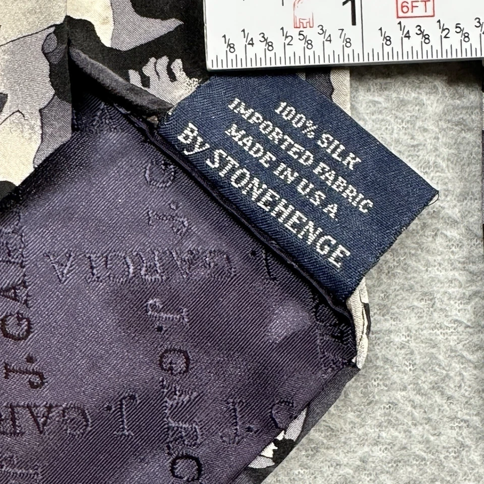 Corbata para hombre J. Garcia Stonehenge 'Cartoon Limbo' 100 % seda negra/gris EE. UU. Foto 3 de 4