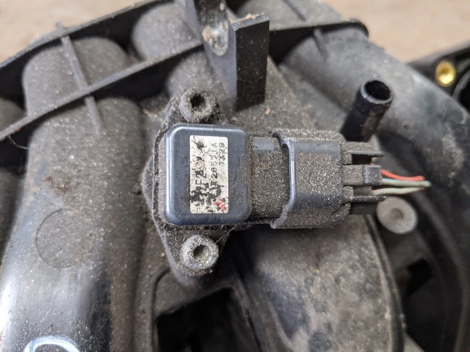 Coletor de admissão SUZUKI SX4 1.6 - Imagem 2 de 3