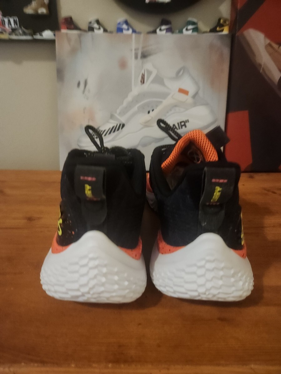 シューズ(男性用) Curry Flow 10 \"Iron sharpens Iron\" Under Armour Curry Flow 10 