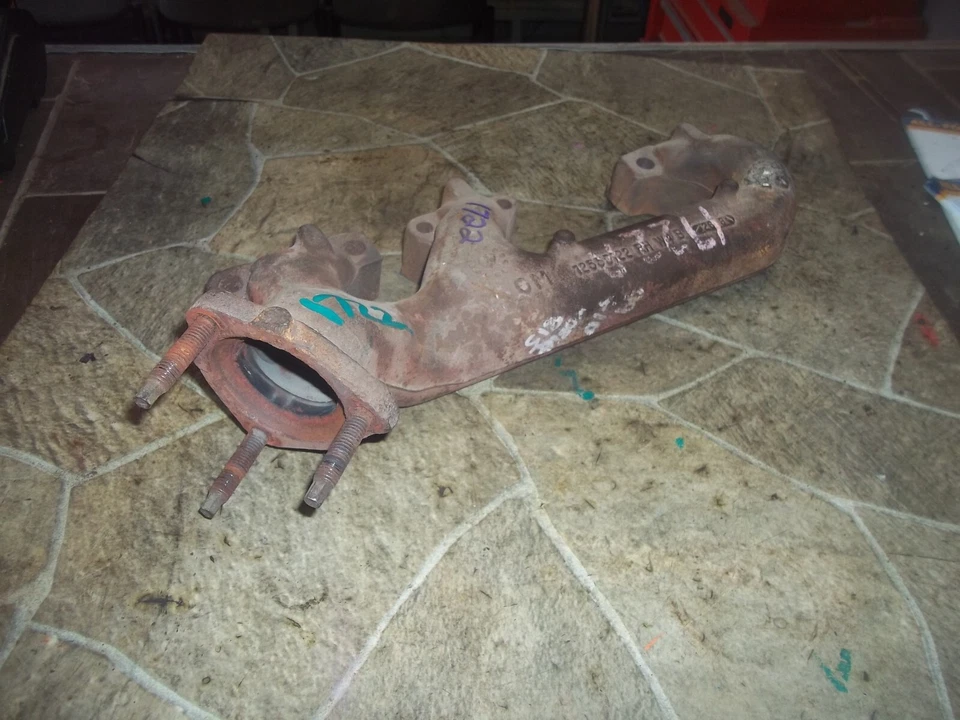 1996-2005 S10 BLAZER S15 JIMMY 96-04 S10 S15 TK 4.3L RH Right Exhaust Manifold - Image 4 of 4