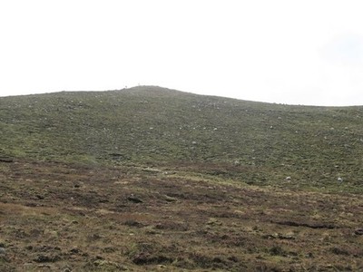 Photo 12x8 Walkers at the northern end of the Slievelamagan summit ridge W c2016