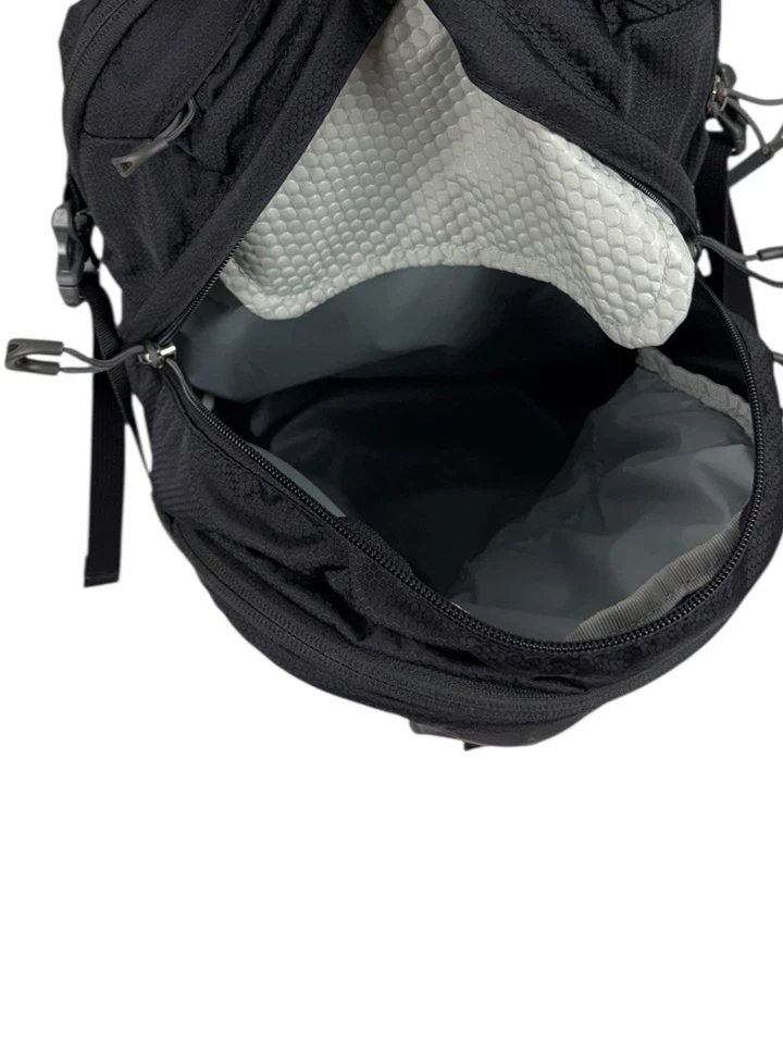 Osprey Syncro 20 Hiking Biking Black No Water Bladder (read description) - Image 4 of 4