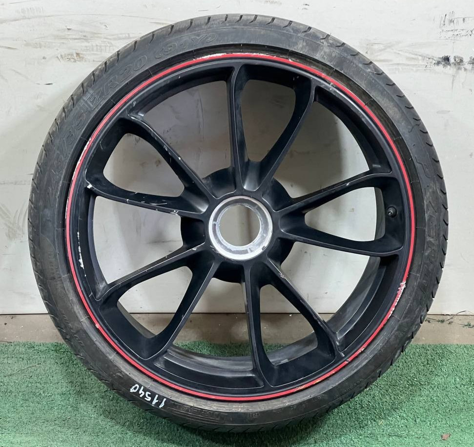 Porsche 911 GT3 RS OEM 20" Front Wheel Rim w/Tire 245/35 ZR20 Black Red Line