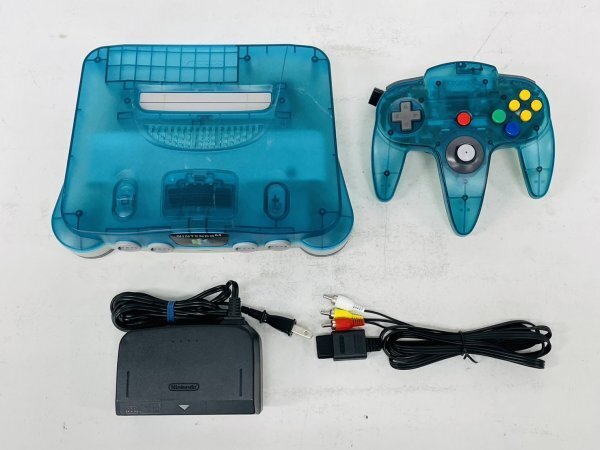 送料無料の商品 Nintendo 64 Clear Blue Console N64 Controller Cables NUS-001 本体、アクセサリー