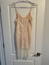Forever 21 Twentyone Size S Dress Pink Lace , Lined.
