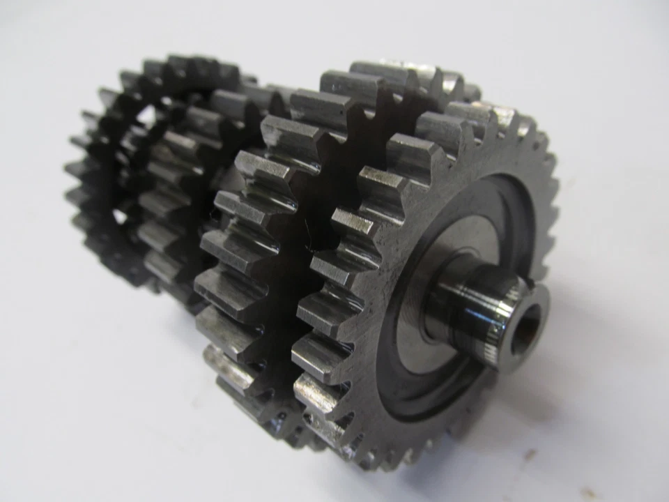 Suzuki Sierra TS185 TS 185 1974 transmisión eje principal eje de transmisión Foto 2 de 4