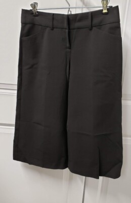 Express Design Studio Editor Shorts Size: 2 Ladies SUPER CUTE