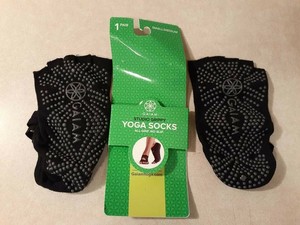 gaiam yoga socks
