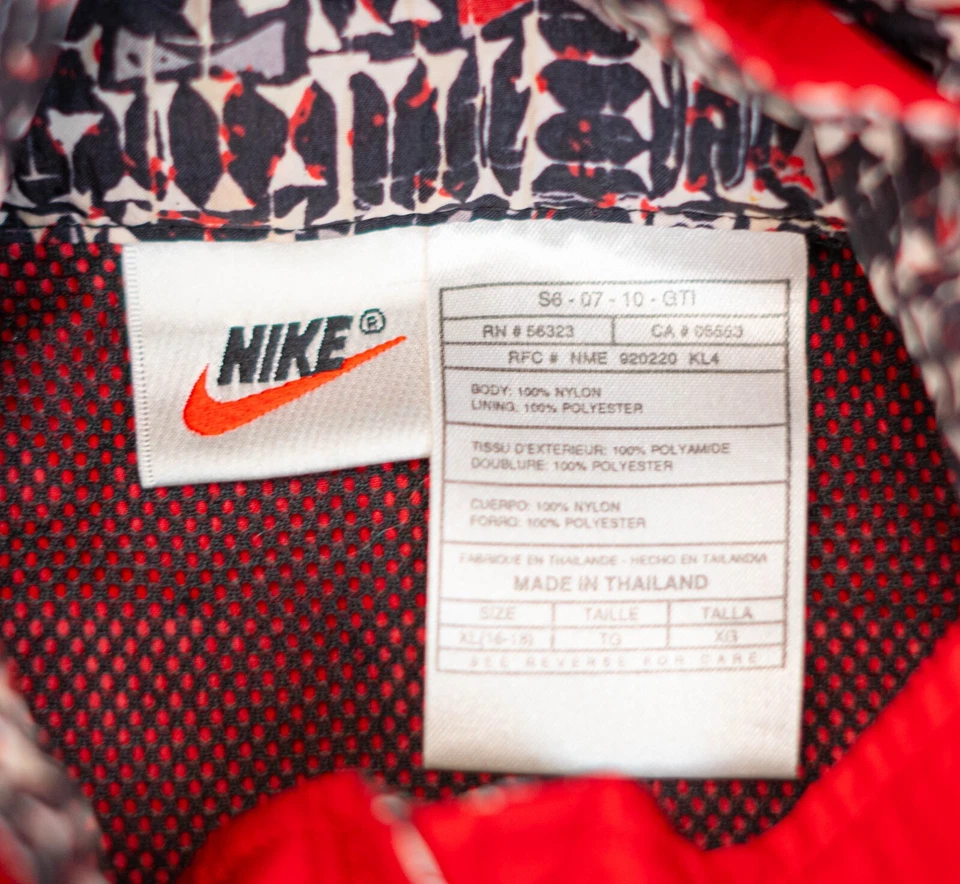 Vintage 90s Nike Swoosh Rain Jacket Men Size XL Red 1/4 Snap Windbreaker Red - Image 3 of 4
