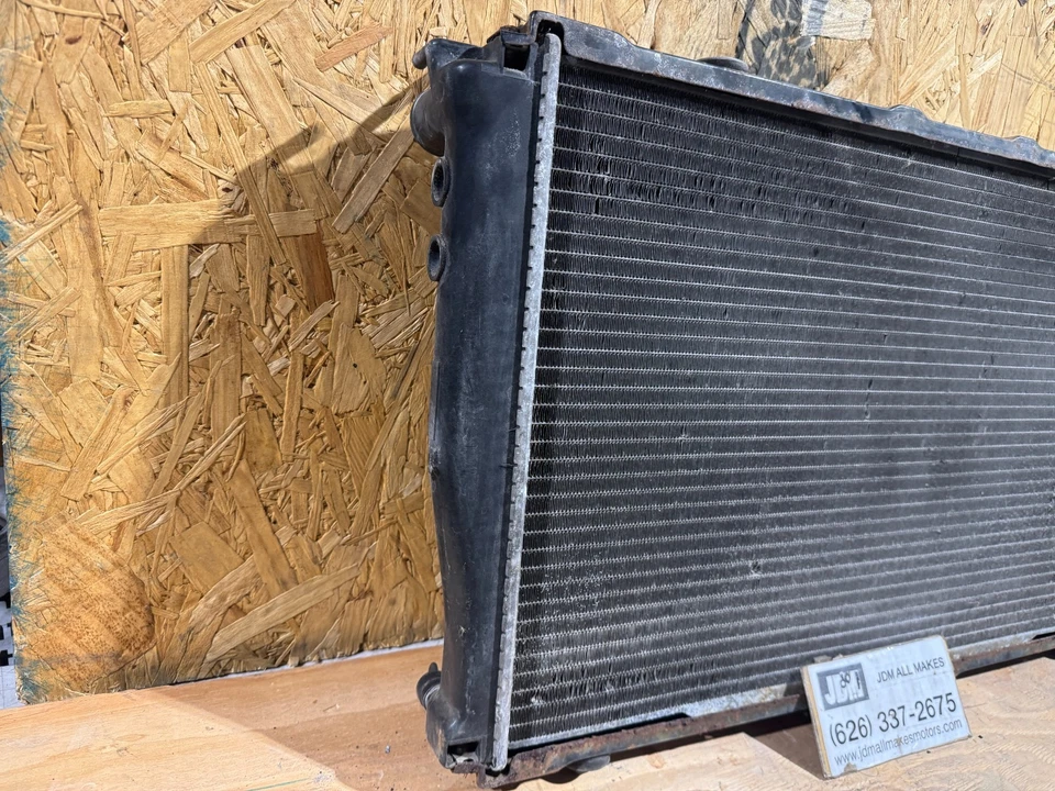 Subaru Impreza Wrx Sti GC8 GF8 1996 5 velocidades turbo radiador con ventilador de refrigeración OEM JDM Foto 3 de 4