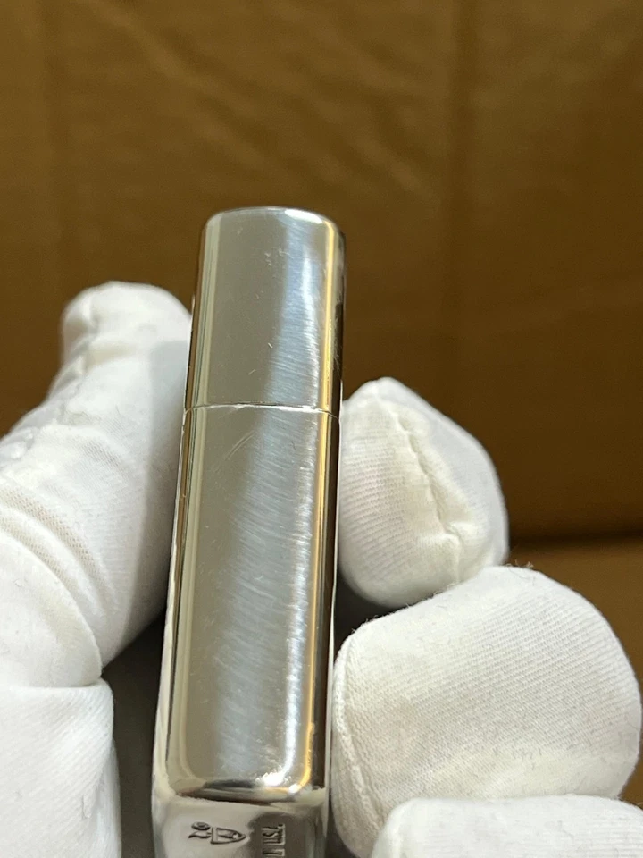 Zippo Lighter ONE PIECE MONKEY D. LUFFY WANTED SILVER + New Box - Image 4 of 4