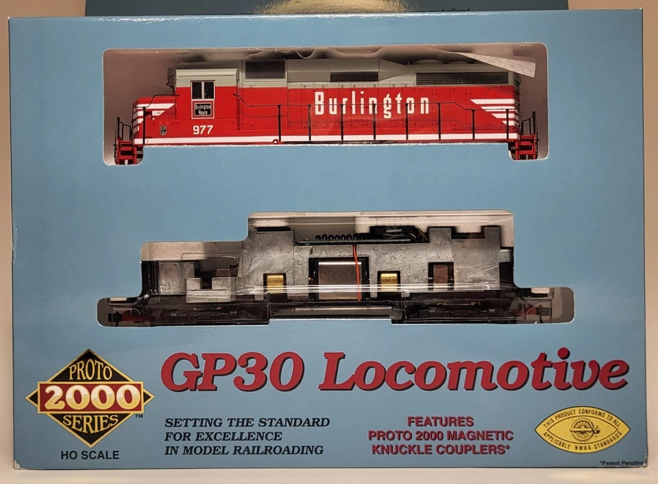 Proto 2000 HO GP30 CB&Q 977 Burlington Route Red/Gray DCC Ready NOS - Image 2 of 4