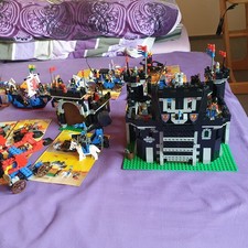 Lego Ritterburg 6085 Plus Konvolut an Ritter Sachen 6059, 6044  aus den 90gern