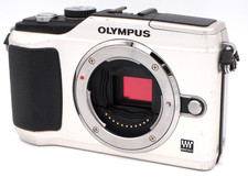 Excellent Olympus PEN E-PL2 Silver 12.3MP Micro Four Thirds Body Tested Japan