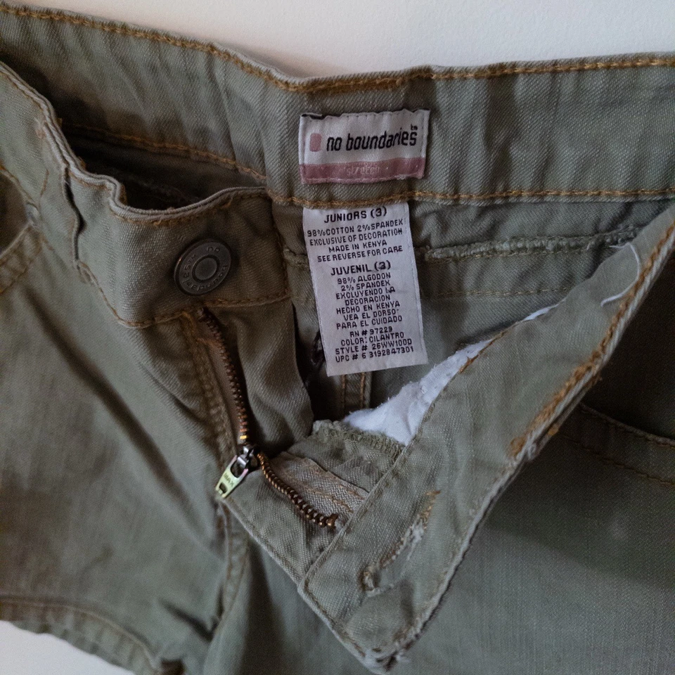 Y2K No Boundaries Olive Green Micro Shorts Juniors 3 Low Rise Stretch 2000s 2.5" - Image 3 of 4