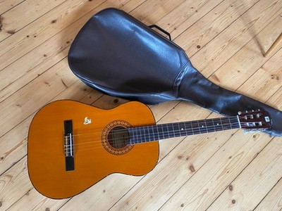 Gitarre Hohner MC-05 mit Ledertasche Akustikgitarre Konzertgitarre