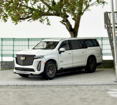 AL Shadow 1:64 White Escalade Full Sized SUV ESV Model Diecast Metal Car