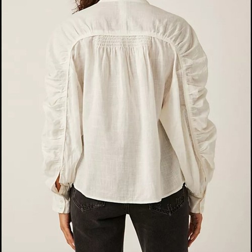 $98 NWT FREE PEOPLE Oversized Maraya Ruched Top XS - Picture 2 of 4