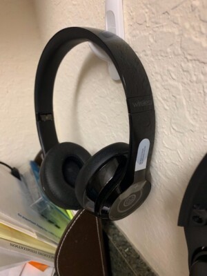 Beats by Dr. Dre Solo3 Wireless Over the Ear Headphones - Gloss Black...