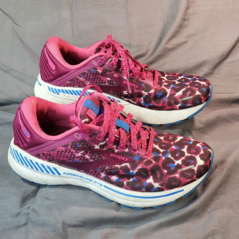 Brooks Adrenaline GTS 22 Running Shoes Womens Size 8.5  Pink Leopard 1203531B568