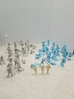 65 Assortment Of Blue And Grey Figures (Battle Of The Blue And Grey)