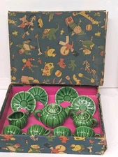 Vintage Childs Miniature Green Tea Set -  Boxed * Read