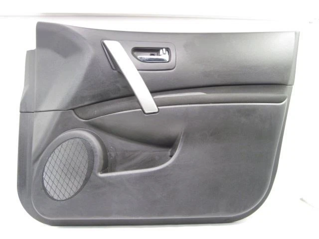 FRONT DOOR TRIM PANEL Nissan Rogue 2009 09 742450 Foto 2 de 4