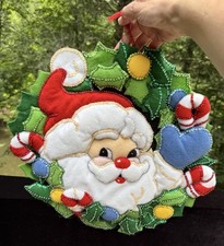 Vtg 1980s Bucilla Holly Jolly Santa Wreath Felt Applique Christmas Completed