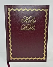 Thomas Kinkade Lighting The Way Home New King James Holy Bible NKJV Large Print